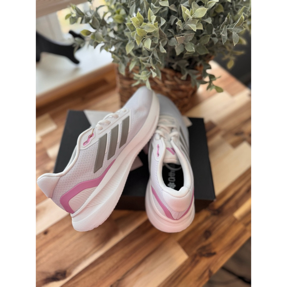 Adidas Shoes - Women's Adidas Running Shoes Size 8 White & Pink